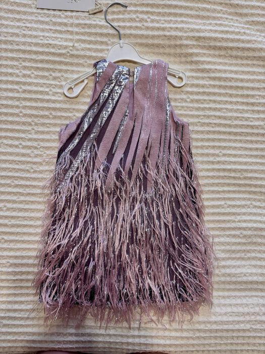 Продам платье на девочку