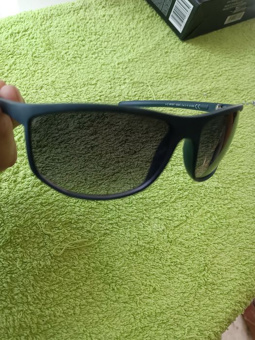 Ochelari de soare deschisa