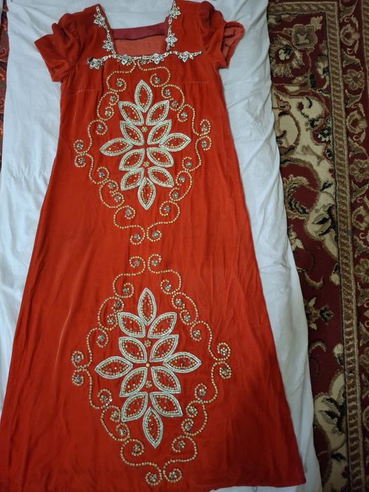 Ko‘ylak dvoyka poyi bilan