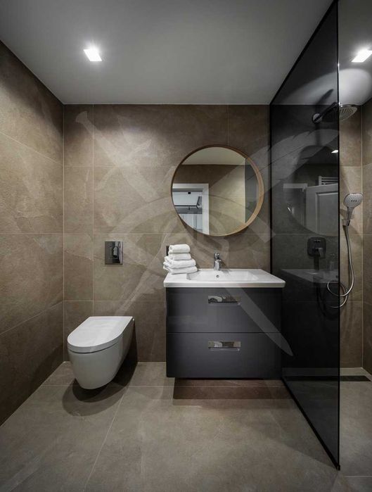 Продава се Тристаен апартамент в Пловдив, Кършияка - 128 кв.м за 2997 €/кв.м - Снимка #2