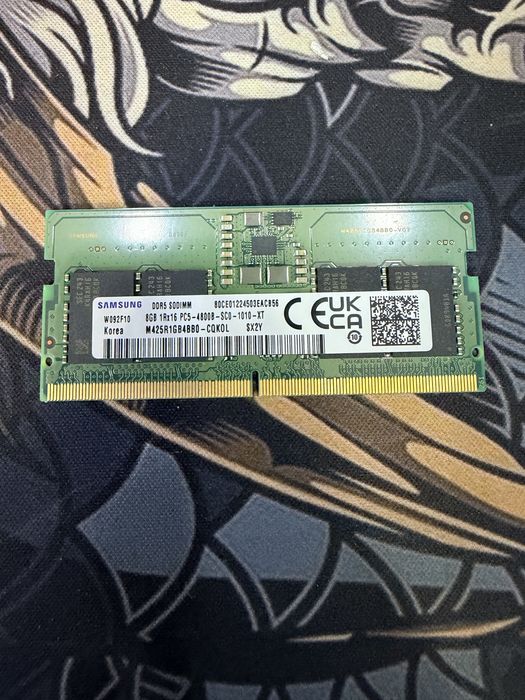 Оперативка DDR5 8gb sodimm