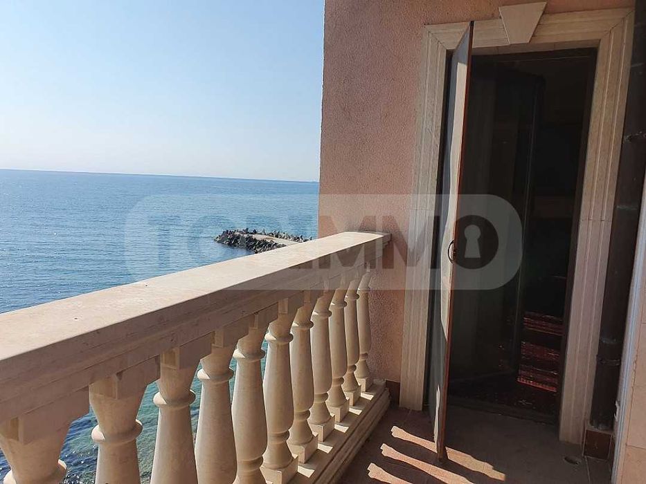 Продава се Тристаен апартамент в к.к. Слънчев ден - 166 кв.м за 3000 €/кв.м - Снимка #2