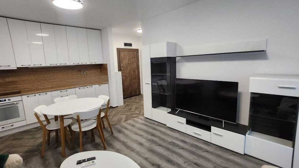 Дава се под наем Двустаен апартамент в София, Хладилника - 62 кв.м за 523.26 € - Снимка #3