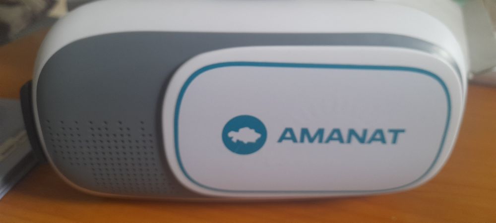 Продам VR очки от AMANAT