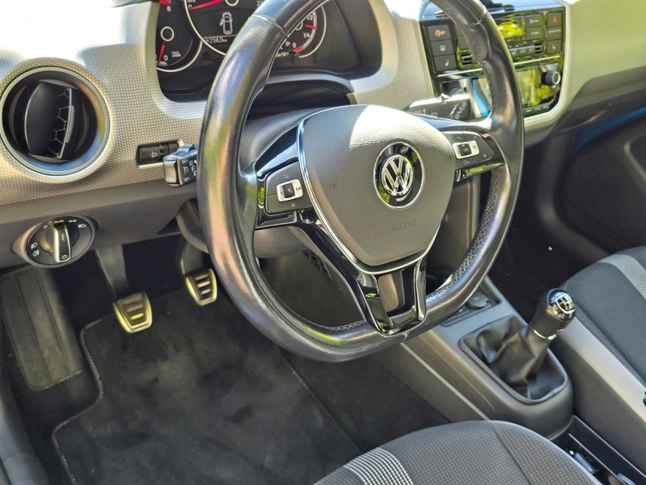 Volkswagen Vw Up! Trapa panoramic climatronic ediție speciala FULL