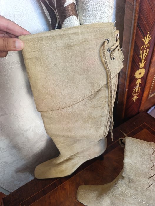 Oyoq kiyim etik zo'r etik shevetsiydan kelgan yengi