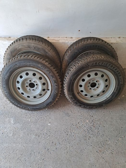 Зимние шины с дисками