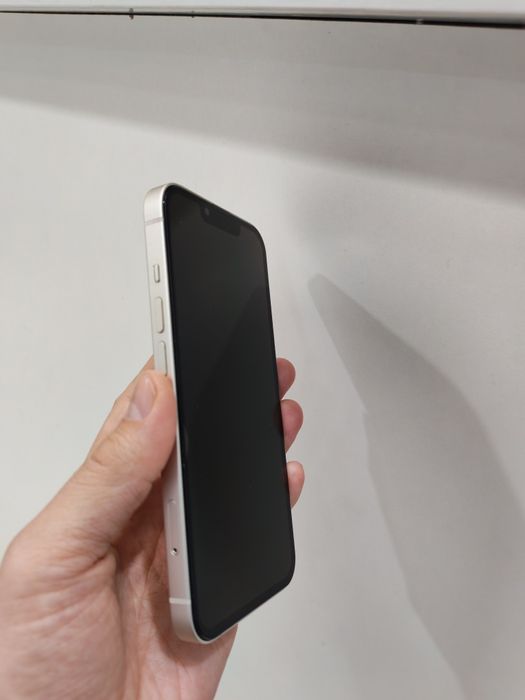 IPhone 13 256GB starlight