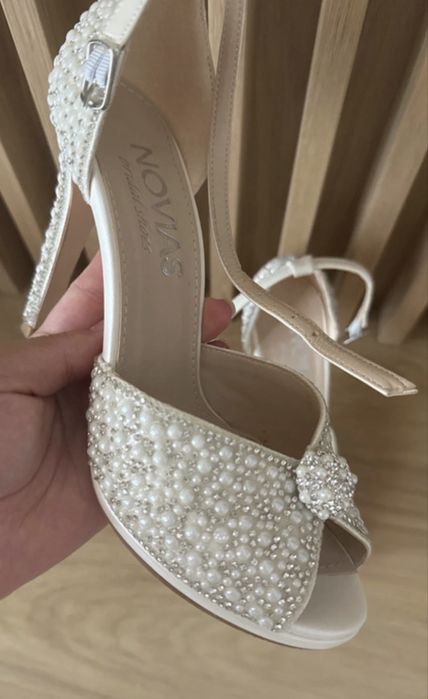 Pantofi de mireasa – model Jimmy C.