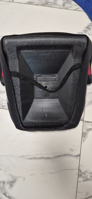 Детский бустер для автомобиля