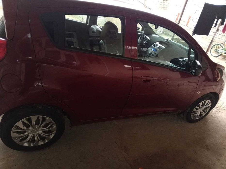 Спарк Шевролет сотилади