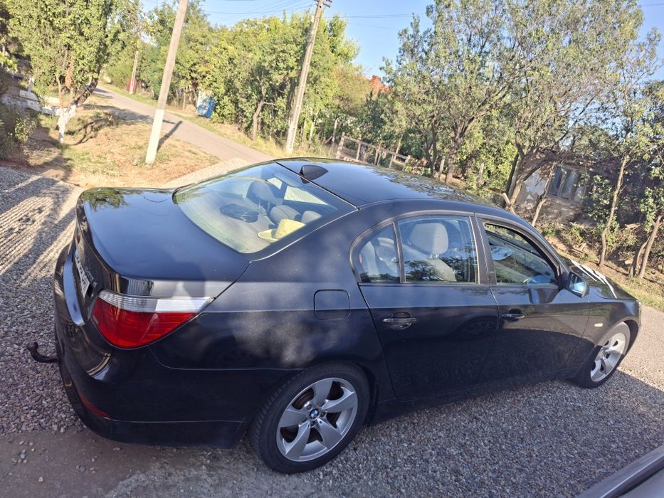 Vând bmw 520d e60