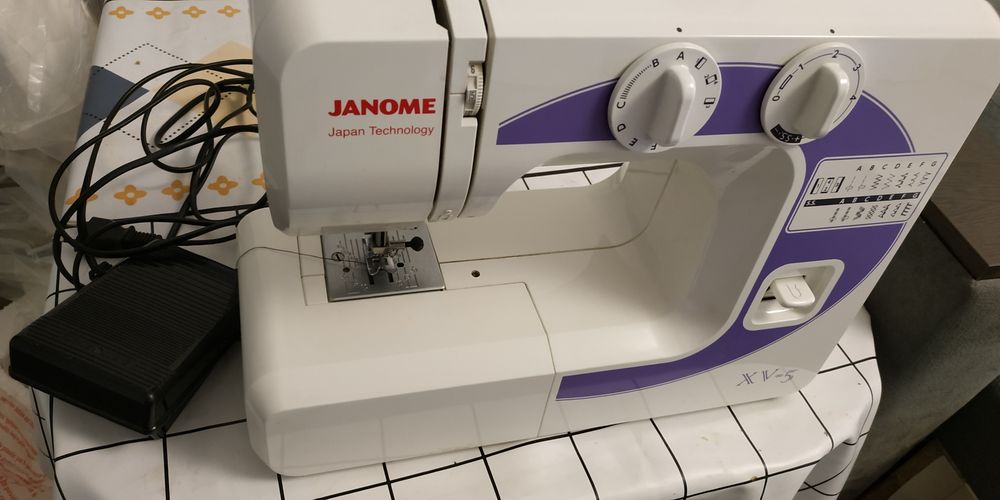 Швейная машина janome xv 5