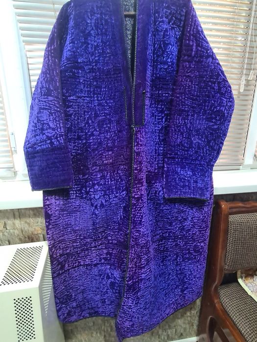 Мужской чапан продается