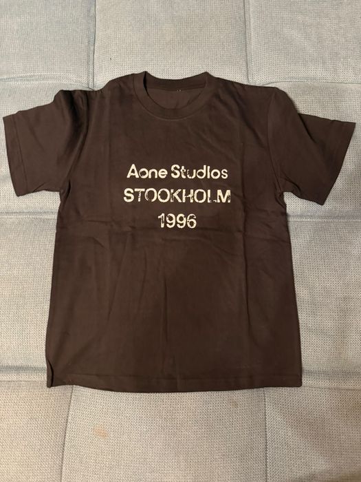 tricou acne studios
