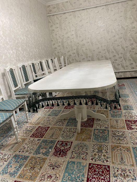 Стол и стулья.12.шт