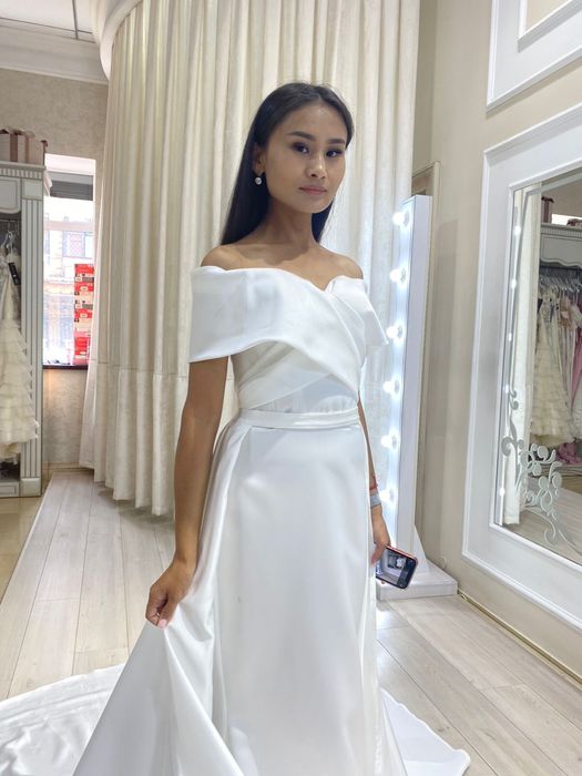 Продается платье