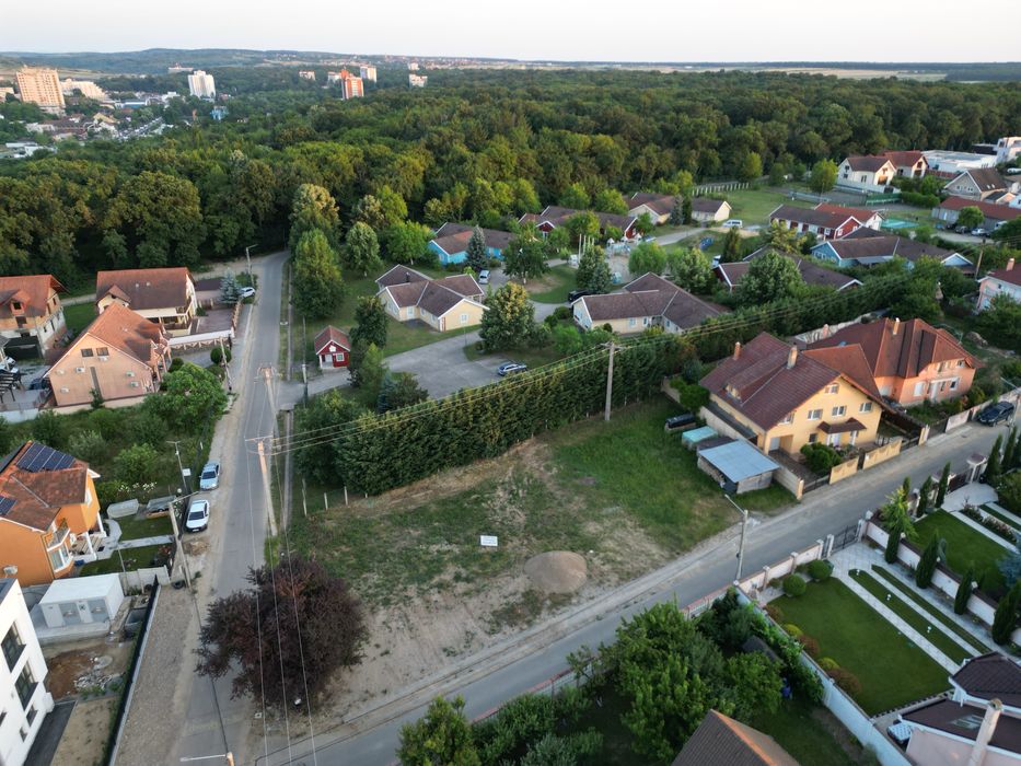 Teren de vanzare in Sanmartin - Beverly Hills
