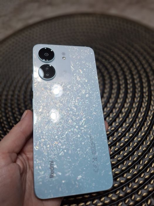 Телефон ксиоми Redmi 13C