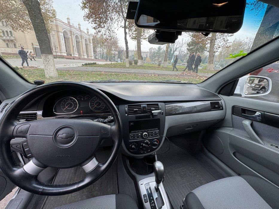 Продам женира 2021 года в отличном состояние в дтп не участвовал.