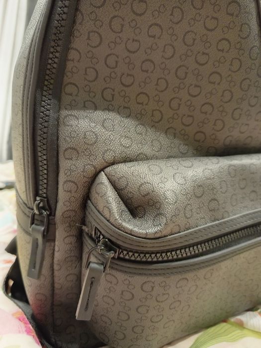 Раница GUESS маркова
