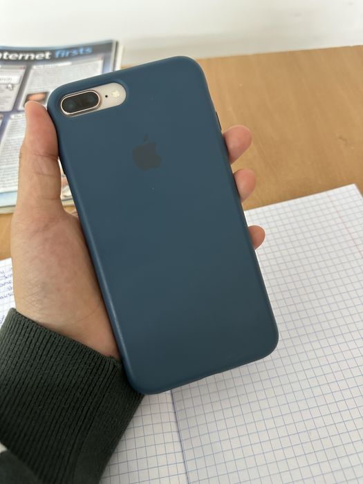 iPhone 8 plus б/у