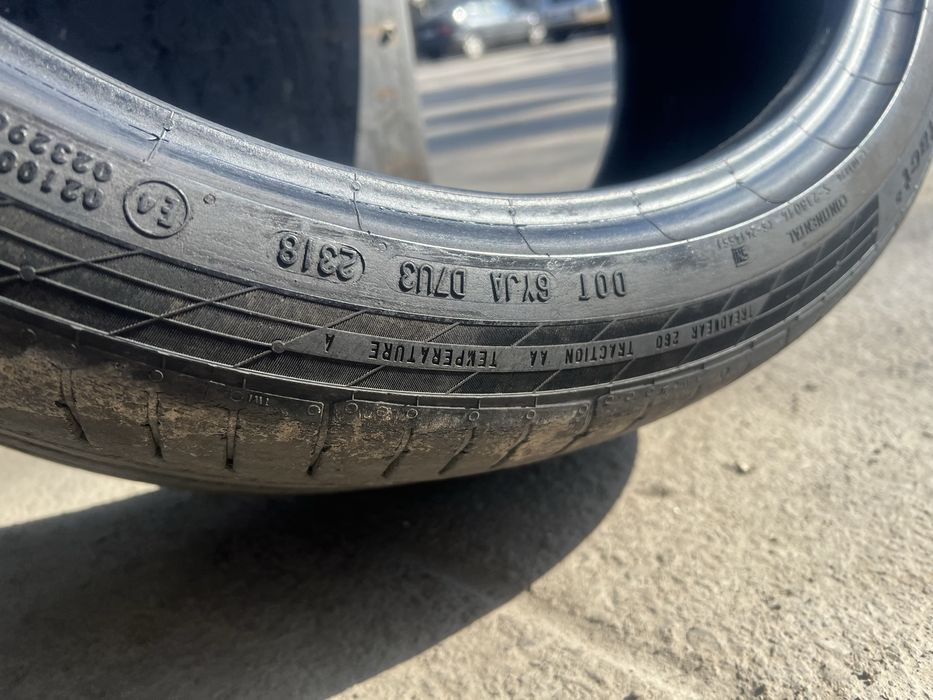 225/40/19 пара шины Continental