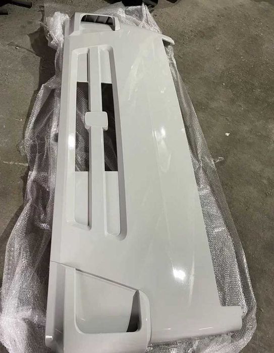 Панель КАМАЗ облицовки радиатора интегральная (рестайлинг), БЕЛЫЙ