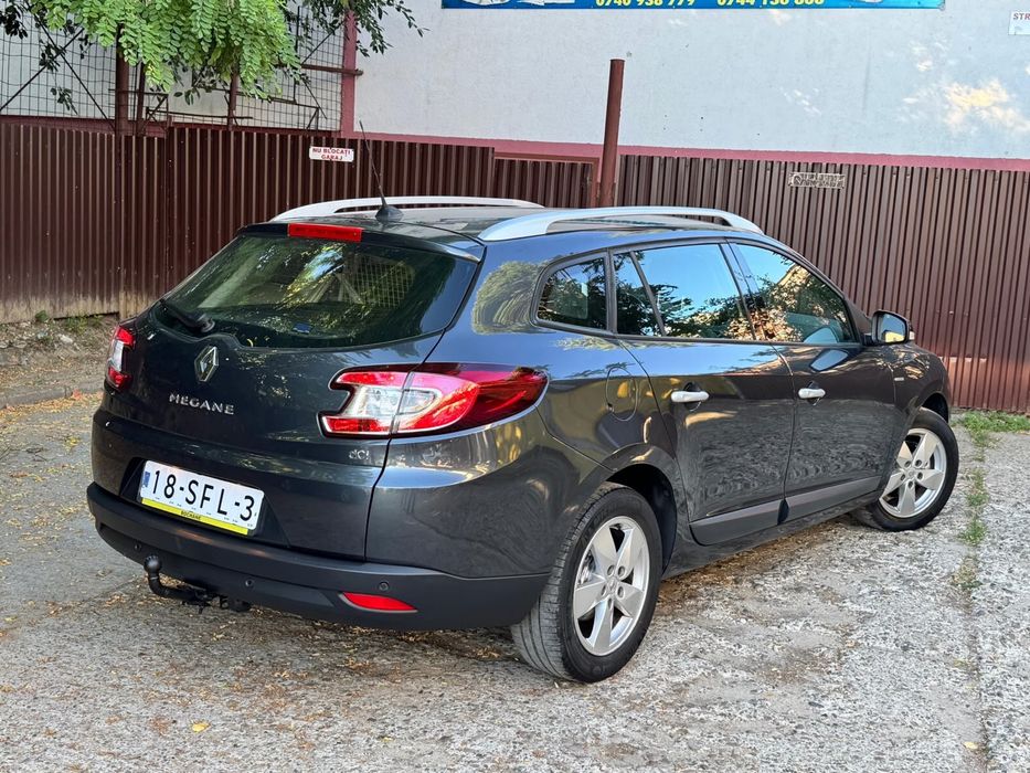Renault Megane “Bose” / 2011 / Diesel / 219.000 Km