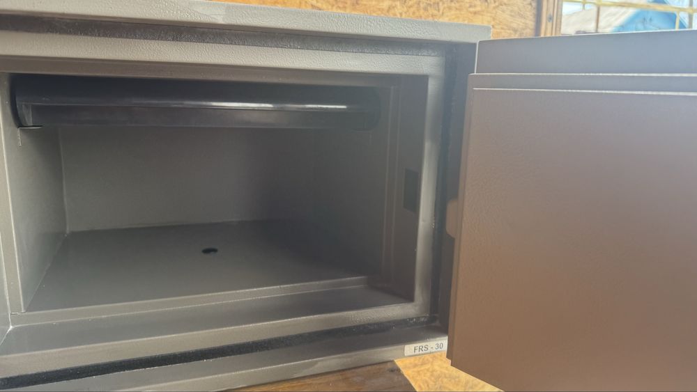 Сейф Valberg огнестойкий