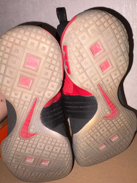 Nike LeBron Zoom Soldier 10 - Номер 44