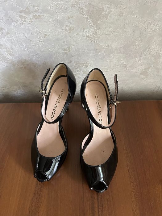 Босоножки Roccobarocco