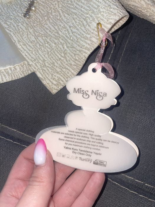 Платье и пиджак на девочку