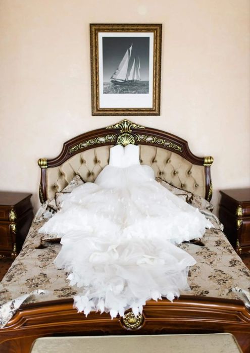 Продам свадебное платье