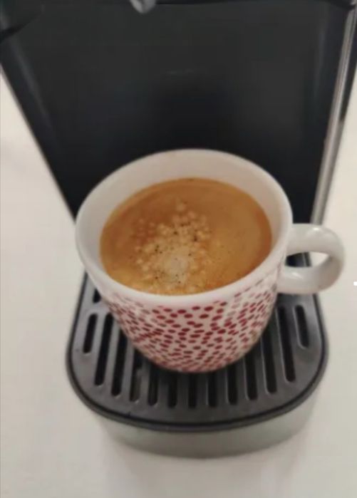 Кафемашина Cafissimo Easy Black с капсули