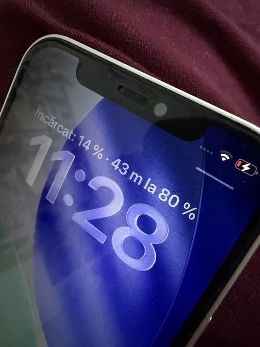 Iphone 12.  128 GB