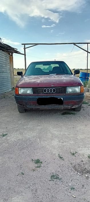 Продам машину Audi 80