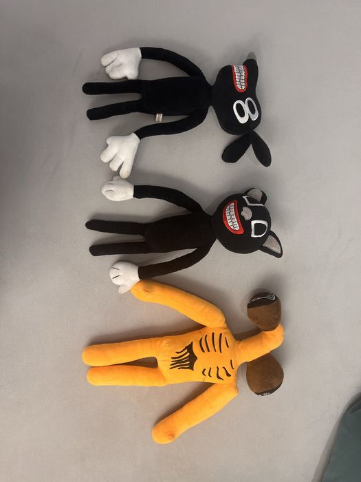 Игрушки по 500 тг