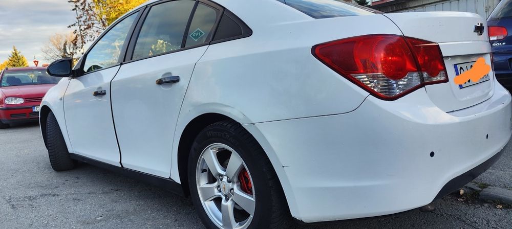 Vând sau schimb Chevrolet cruze 1.8 benzina /GPL2012