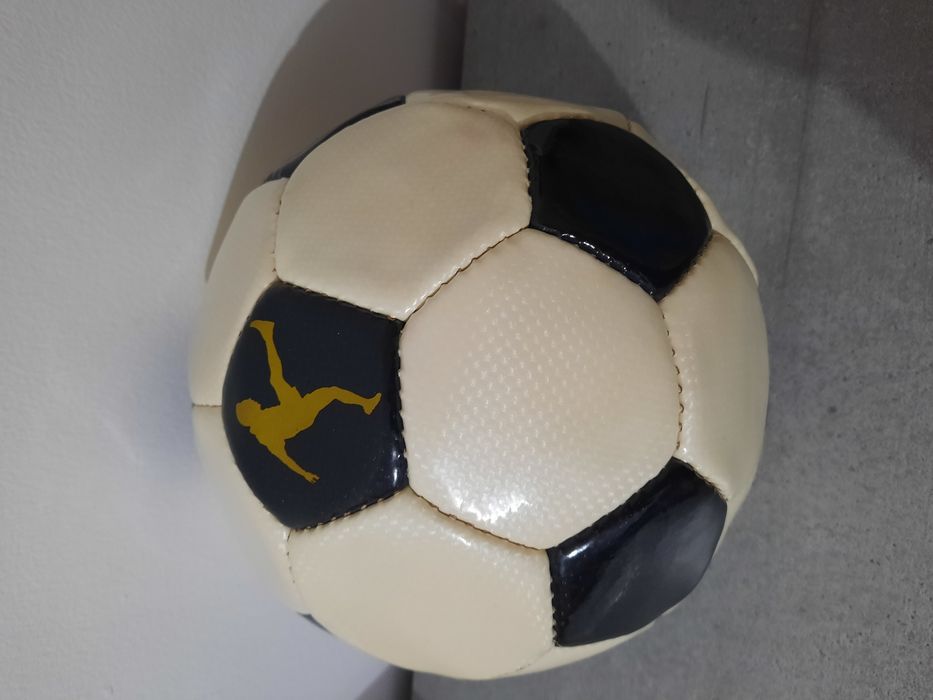 Minge Fotbal cu semnătura lui Pele