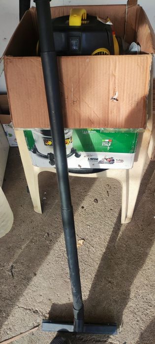 Прахосмукачк Lavor