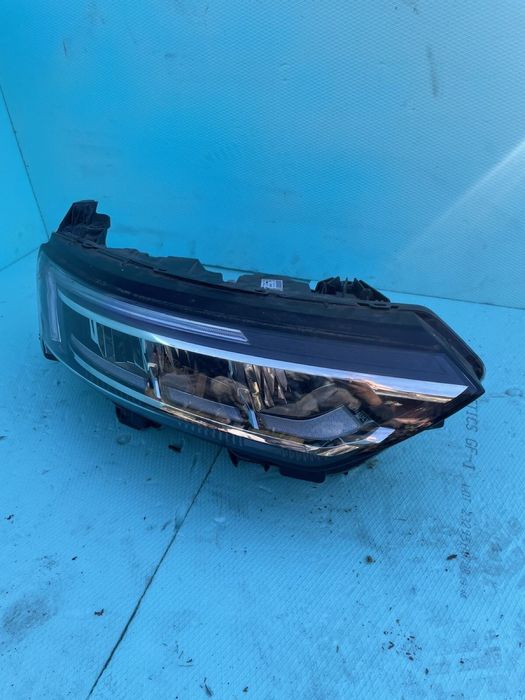 Фар Рено Колеос / Renault Koleos 2021г Facelift