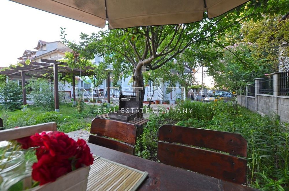 Къща за гости с отличен рейтинг в централната част на с. Кранево