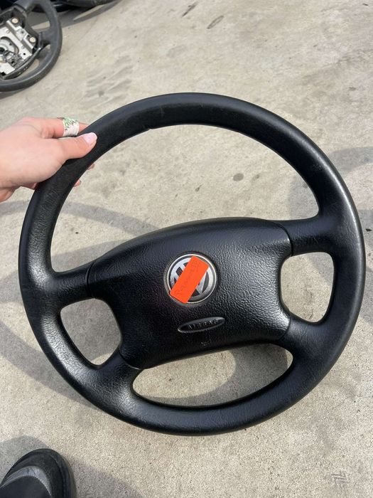 Волан Volkswagen Волани VW golf passat , Seat ibiza , cordoba , arosa