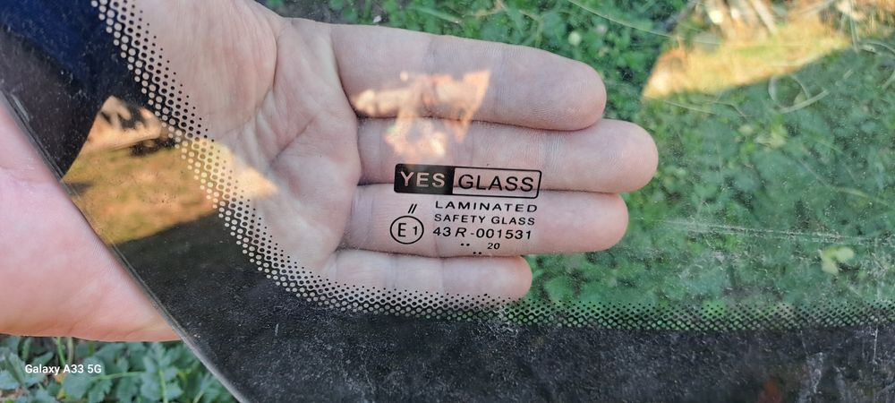 Предно (челно) стъкло за Peugeot 207 /Пежо 207