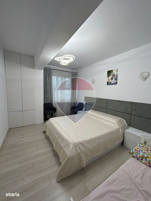 Apartament cu 3 camere de închiriat în zona Central — fotografia 1