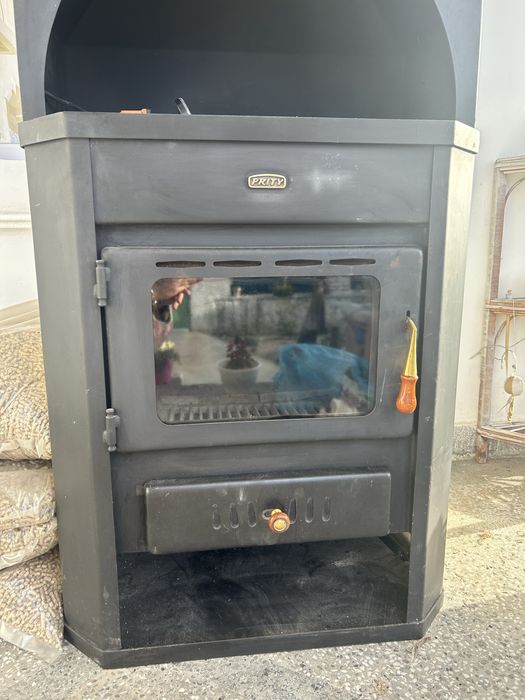 Камина с водна риза Prity