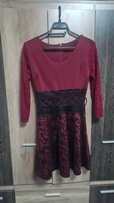 Дамски Рокли XS S