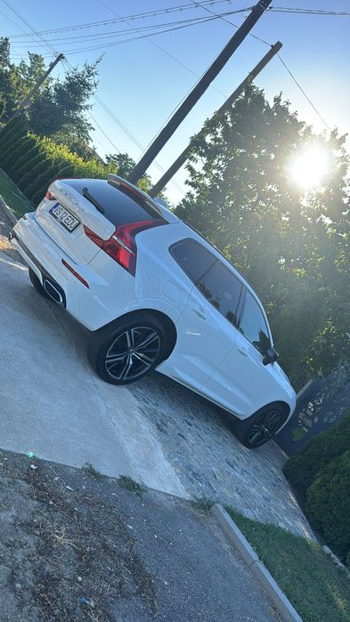 VOLVO XC60 2021 — imagine 4