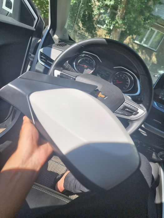 Hyundai accent левая зеркала